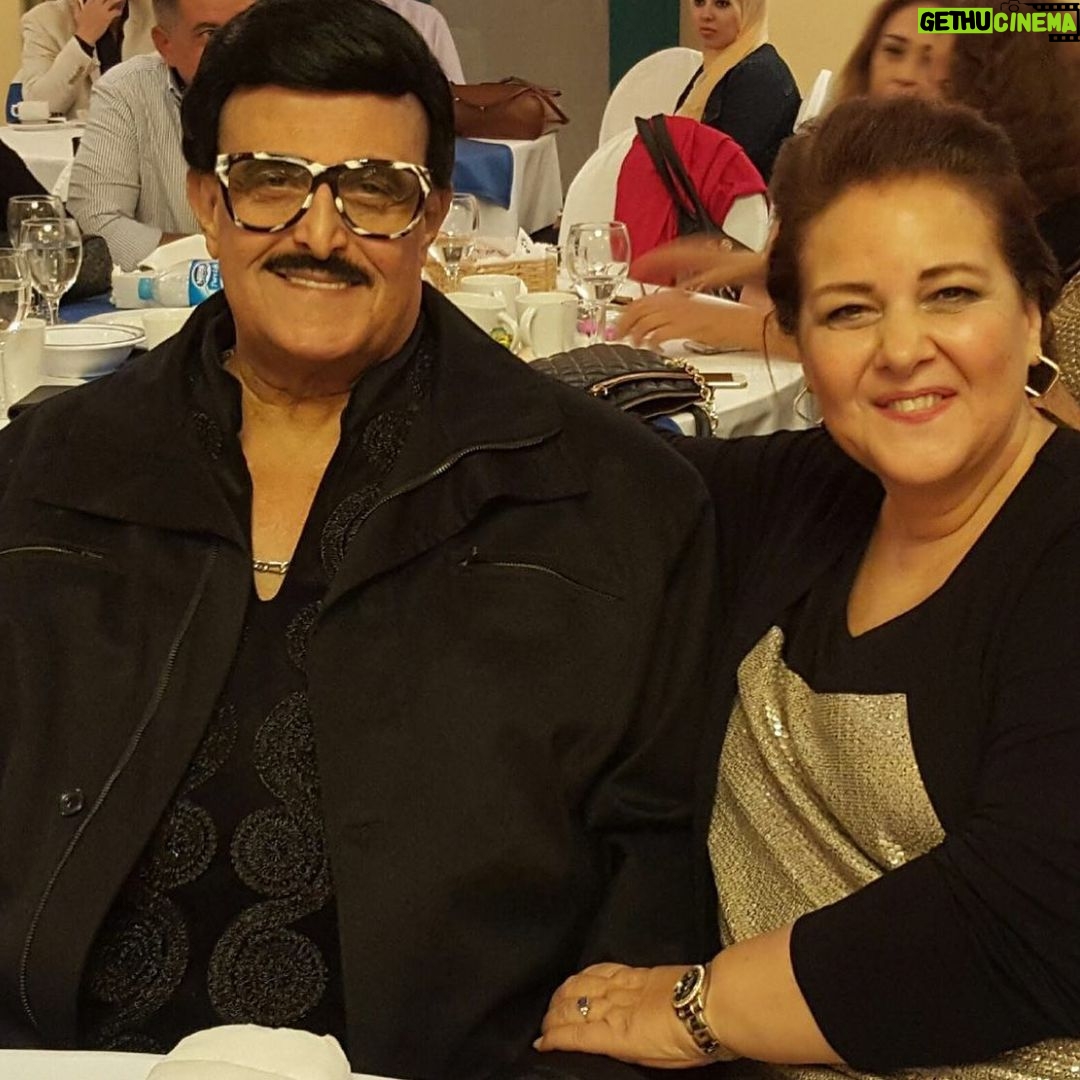 Amy Samir Ghanem Instagram - بابي و مامي بفكر فيكوا ليل نهار، بحبوا للابد و في قلبي و صوتكوا في وداني و صورتكم قدام عيني وانا صاحيه و انا نايمه😢 الله يرحمكم و يصبر قلبي لغايه ما أشوفكم تاني انشاءالله 🤲