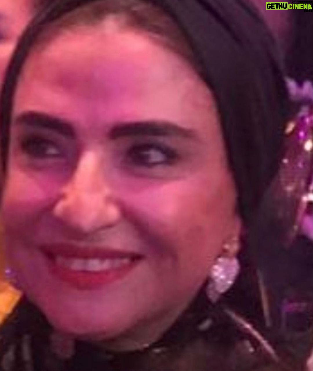 Amy Samir Ghanem Instagram - ربنا يرحمك يا حبيبي و يصبر كل اهلك و يصبرني 💔 ان لله وان اليه راجعون
