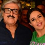 Amy Samir Ghanem Instagram - النهارده الناس بتقولي معلش يوم صعب عليكي، مايعرفوش ان كل يوم صعب عليا، بابي حبيبي انت النفس اللي بتنفسه و لما بنام و اشوفك والله بصحي اضحك لوحدي .. ربنا يغفر لك يارب و يفرحك في الجنه انشاءالله زي ما فرحتنا في حياتك.. بحبك من قلبي للابد🤍 نسألكم الفاتحة 🙏