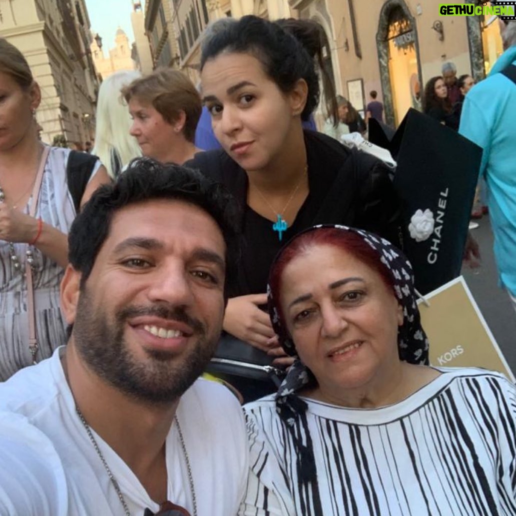 Amy Samir Ghanem - 191.2K Likes - ان لله و ان اليه راجعون.. الله يرحمك يا حبيبه قلبي حماتي وصاحبتي و امي .. هيوحشني حبك ليا و بوستك ليا كل يوم الصبح.. فاديه الرداد يا اعظم ام و احن قلب طول عمرك في ضهري و واقفه في صفي عشان حبتيني زي ما بحبك.. ربنا يرحمك و اشوفك في الجنه و احضنك.. بحبك