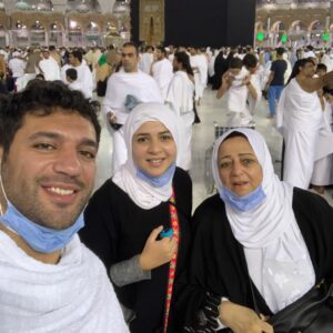 Amy Samir Ghanem Instagram - الله يرحمك و يغفرلك يارب.. مش قادره اوصف حبي ليكي قد ايه .. ربنا يصبر كل اللي عارفينك عشان مافيش حد ماحبكيش و اخف دم و اجدع و اطيب ام للناس كلها .. بحبك يا فدوده الله يرحمك يارب😢