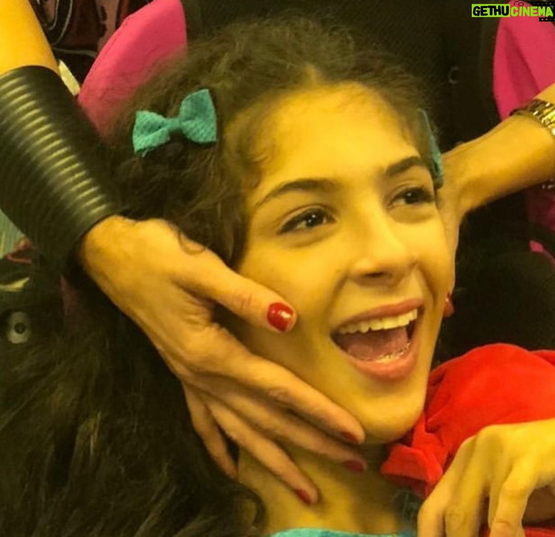 Amy Samir Ghanem Instagram - كل سنه و انتي طيبه يا احلي ضحكه بشوفها في حياتي.. بحبك يا زنزونه يا قمر ماشاءالله @yasminefouad12 🥳🥳🥳🥳