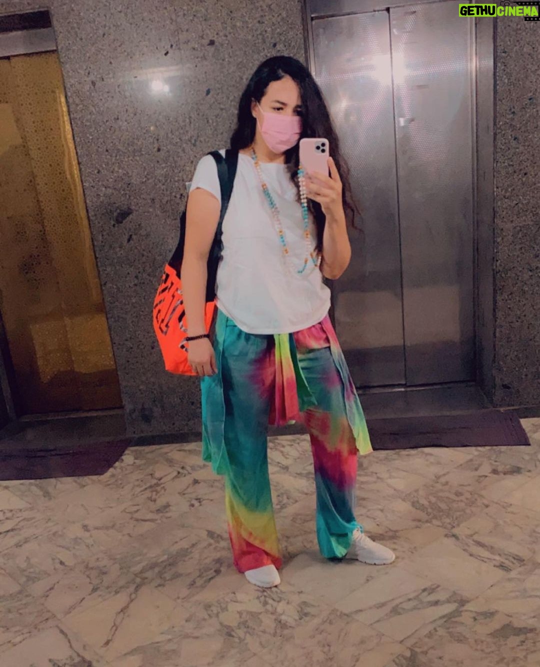 Amy Samir Ghanem Instagram - @vividcolors.egy Thank u💚💚💚💚💚💚 i love u😊