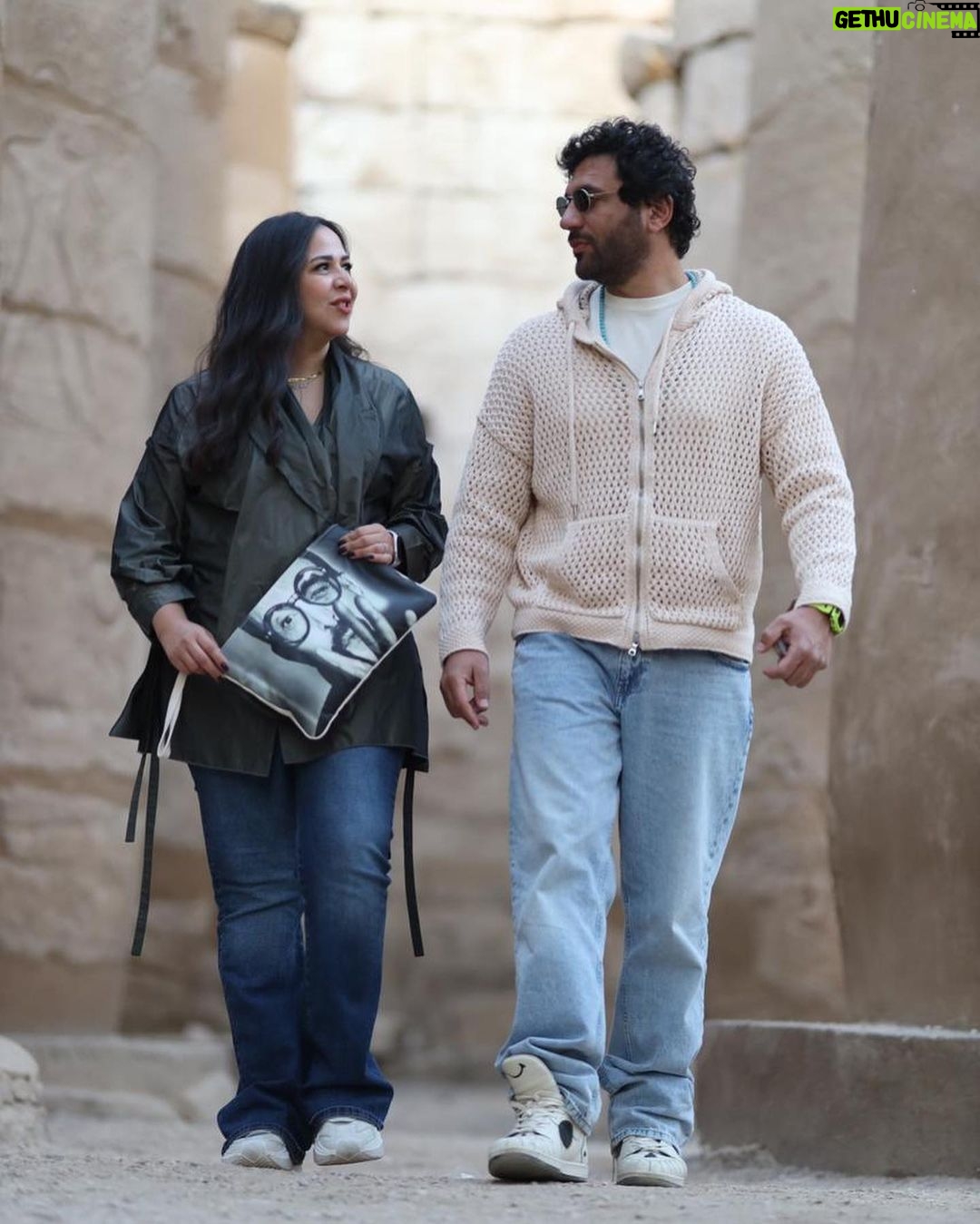 Amy Samir Ghanem - 231.3K Likes - ماكنتش عايزه امشي من الاقصر من حلاوتها ماشاءالله و جمال طبيعتها و جمال الناس اللي فيها .
@abier_ansary 🤍
@azzafahmy 🤍
@mahaalsagheer 🤍
@nehal_khalil_makeup_artist 🤍
photographer: @norayoussef_photography 🤍🤍