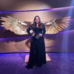 Amy Samir Ghanem Instagram - شكرا لمصمم الازياء @hanyelbehairyhautecouture علي حرصه انه يعمل الفستان في وقت قصير جدا و شكرا لحبيبتي عبير أنصاري المجتهده جدا @abier_ansary Special thanks to Jewelry: @iramjewelry_ Make up: @furatabaalkhail Hairdresser: @haithamdahab00 Clutch: @sheclutches