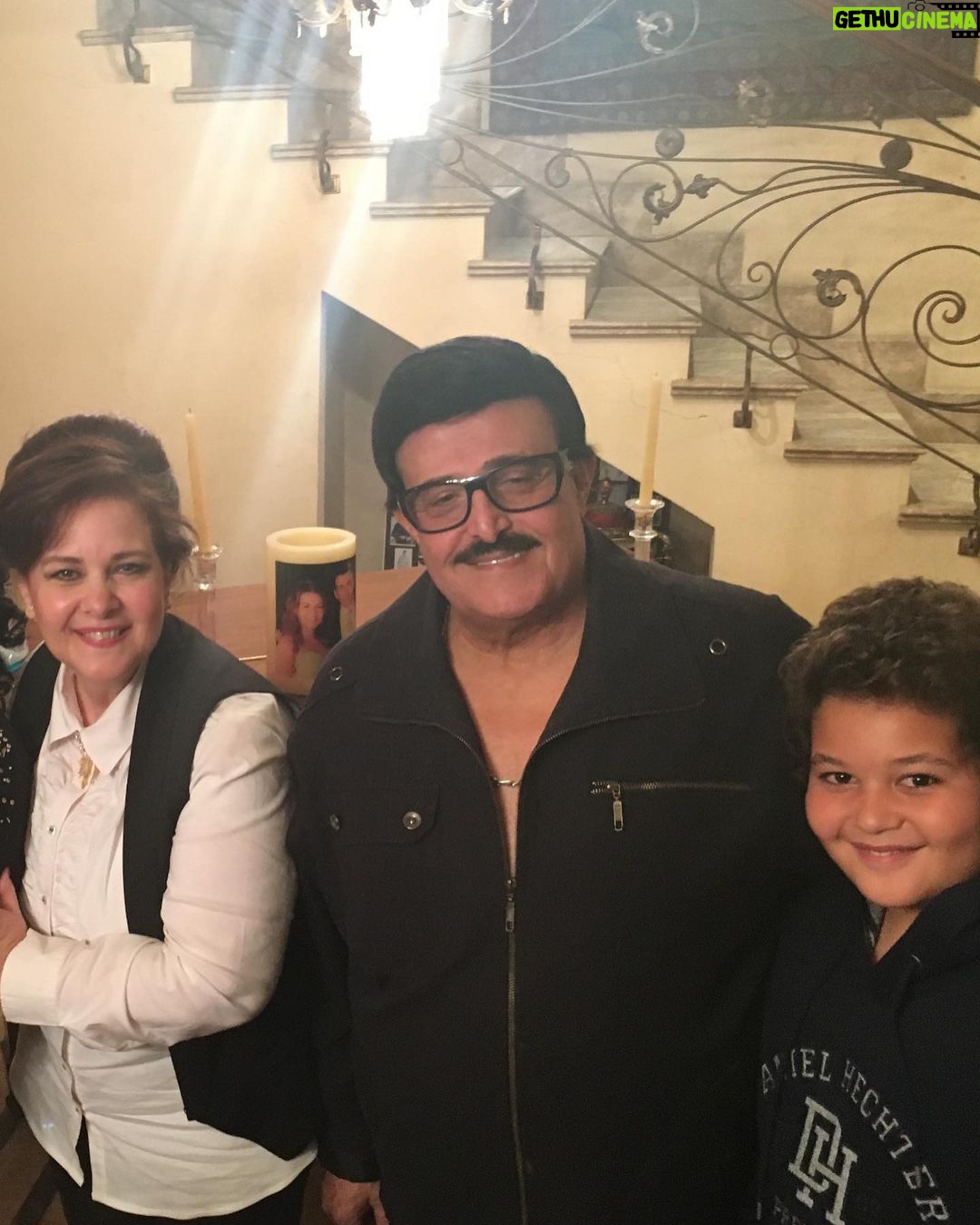Amy Samir Ghanem Instagram - حبايبي بحبكوا من قلبي 🤍ربنا يغفر لكم يارب واشوفكم في الجنه يارب انشاءالله 🤍🤍🤍🤍