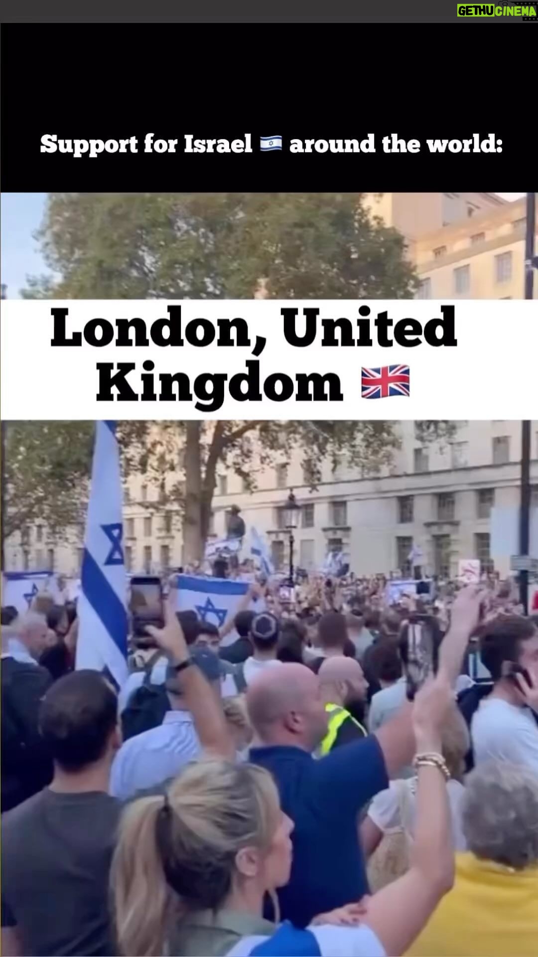 Amy Schumer Instagram - We all stand for Israel 🇮🇱 🌍 💙 repost from @dankjewish