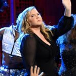 Amy Schumer Instagram - @amyschumer does a stand-up set with backup dancers! #FallonTonight The Tonight Show Starring Jimmy Fallon
