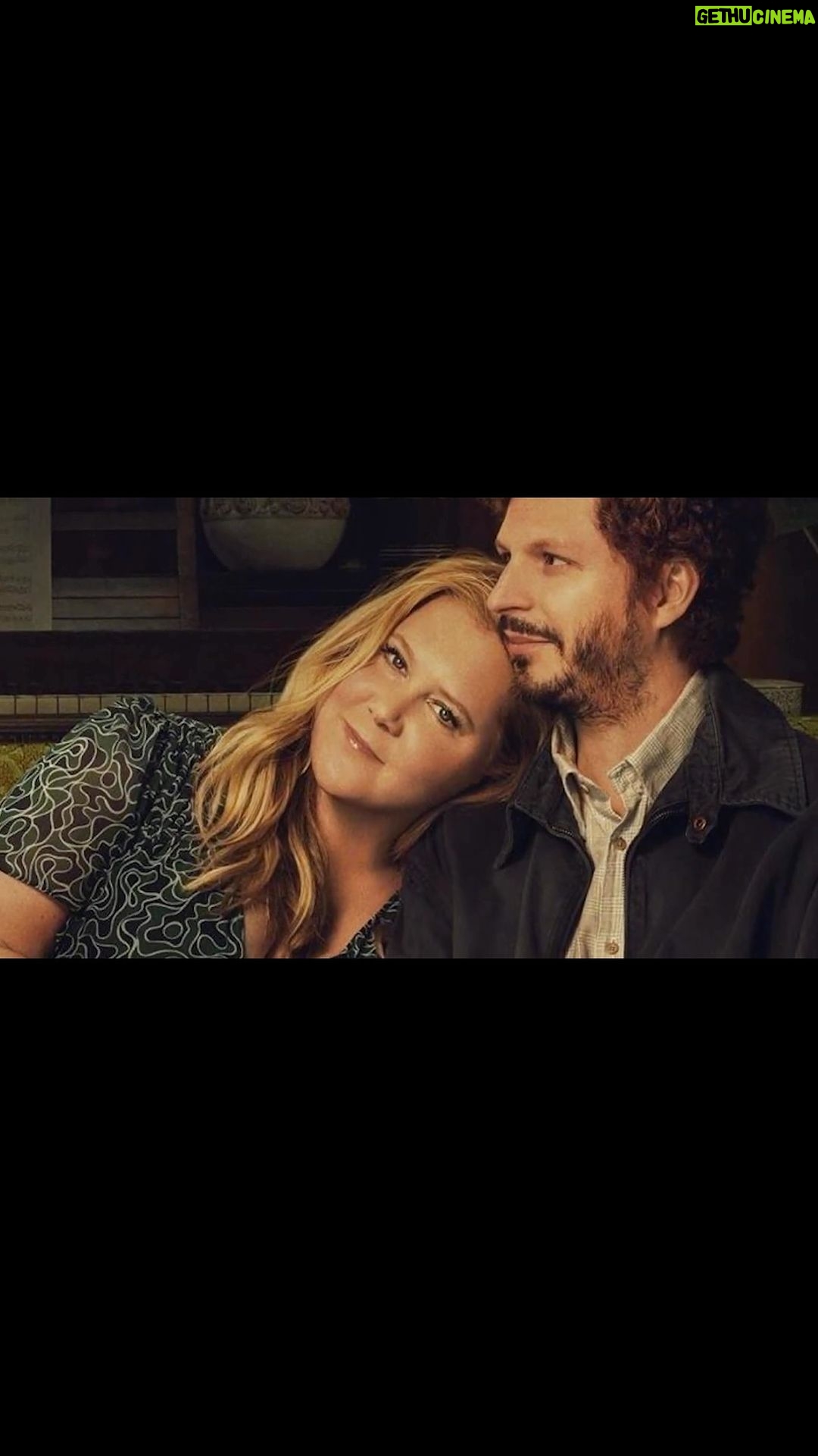 Amy Schumer Instagram - One week! @lifeandbethhulu @awardsradar