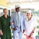 Amy Schumer Instagram - Incredible to spend time with real life heroes @attorneycrump and @valeriebjarrett @misscortes thanks for these pictures @uzomaobasi