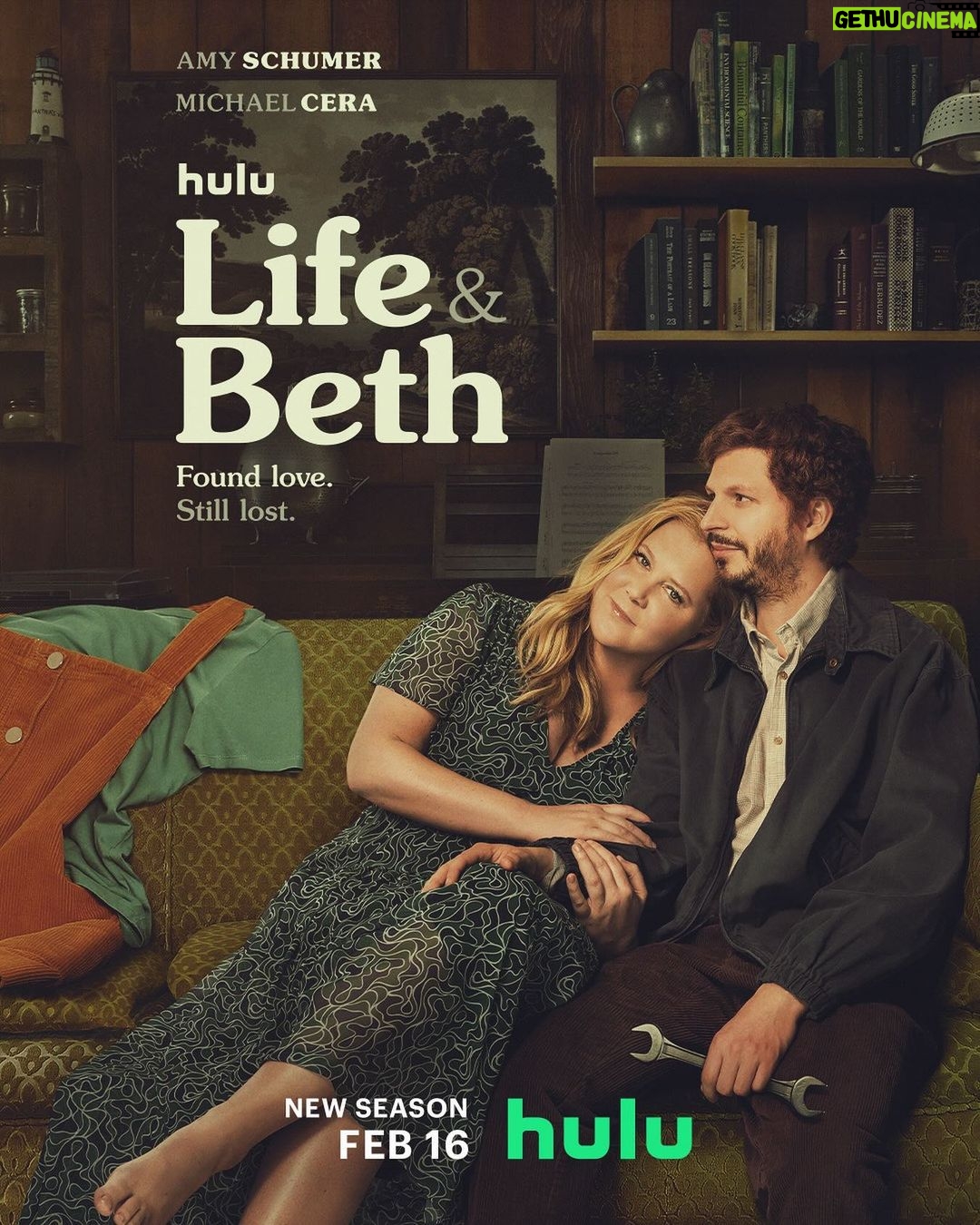 Amy Schumer Instagram - They’re not perfect, but they’re progressing. #LifeAndBeth returns February 16 on @hulu.