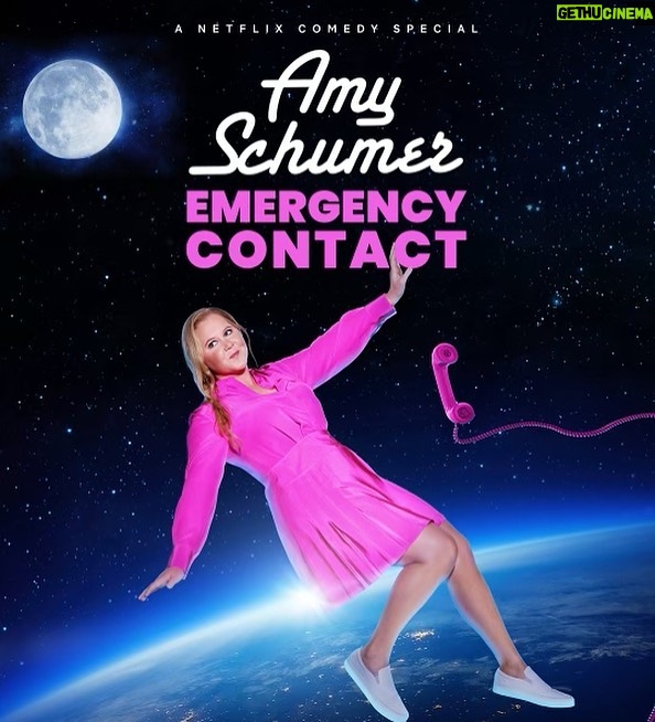 Amy Schumer Instagram - Very proud to say that #emergencycontact my 6th hour special is NOW STREAMING @netflixisajoke I hope it makes you laugh! Thank you Robbie and Grig and @danpowell2000 THE UNBELIEVABLE MUSIC IS @rayangry our DP is the unbeatable @florianballhaus the crew on this was top notch. Edited by @kellylyonedit . Thanks everyone! Imagery at the end inspired by a favorite artist of mine @rouxfontaine HAIR AND MAKEUP AND WARDROBE @clinttorresbeauty @miajonesmua @chloehartstein @jasonwu dress @miacomedy and @jaye.mcbride killed every night My love to H and A two people who can definitely stand each other. I want to thank LC and @brian.hubbert who got me through this tour and more than anyone Chris and Gene my guys. It’s all for you!