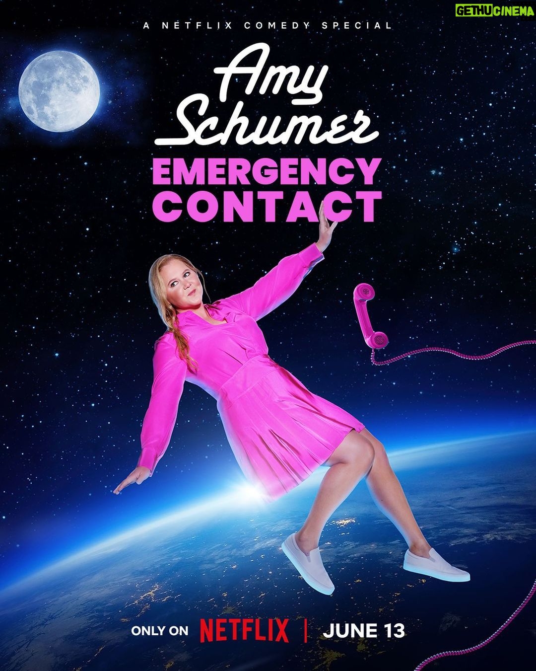 Amy Schumer Instagram - My special is out June 13th @netflixisajoke Solidarity with the writers guild. @wgaeast @wgawest