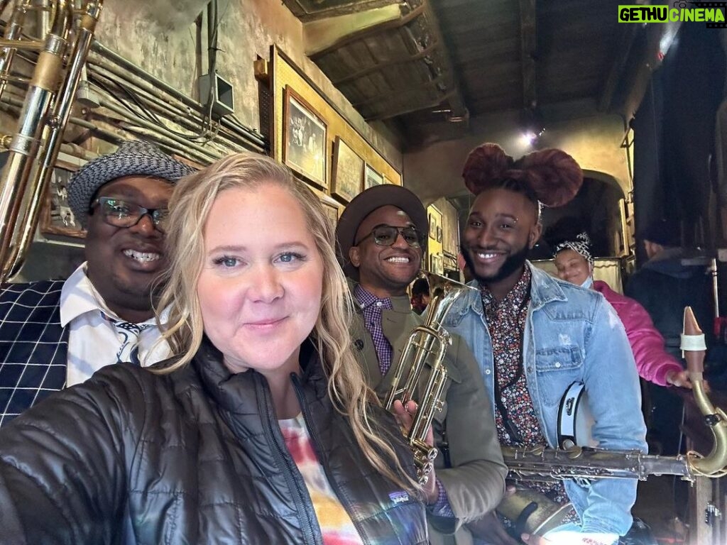 Amy Schumer Instagram - With some of the greatest to ever do it @preshallband happy Mardis Gras to the greatest city we got. @gladneyofficial @brandenjlewis