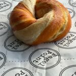 Amy Schumer Instagram - Just fell in 💜 with @bagel.point in where else, BROOKLYN And try their cragel (croissant/bagel!) and unicorn and zebra bagel!!