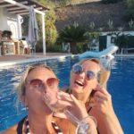 An Swartenbroekx Instagram – Als buren vrienden worden….❤️@jojo__bananas_ @casa_mijo
#neighbours 
#buren
#casamijo 
#parasiempre Arenas, Andalucia, Spain