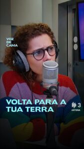 Ana Markl Instagram - A supremacia branca existe, o racismo existe, as consequências da nossa História enquanto colonizadores persistem até hoje. São visíveis para todas e todos que não insistam em negá-la, e sentidas por todas e todos os que ainda sofrem com elas. Tudo isto tem consequências nas nossas relações. Neste caso, uma ouvinte perguntava-nos como lidar (ou não) com uns sogros xenófobos e racistas. O episódio completo já sabem onde encontrá-lo: Spotify, YouTube e restantes plataformas habituais. Quem já ouviu comenta com 🌈🌈🌈
