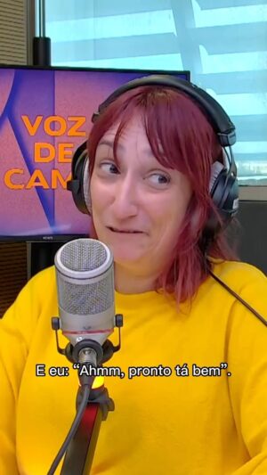 Ana Markl Instagram - @ana_markl conta-nos um boa piada para animar um pouco esta sexta-feira 🤓

@antena3rtp 
#vozdecama