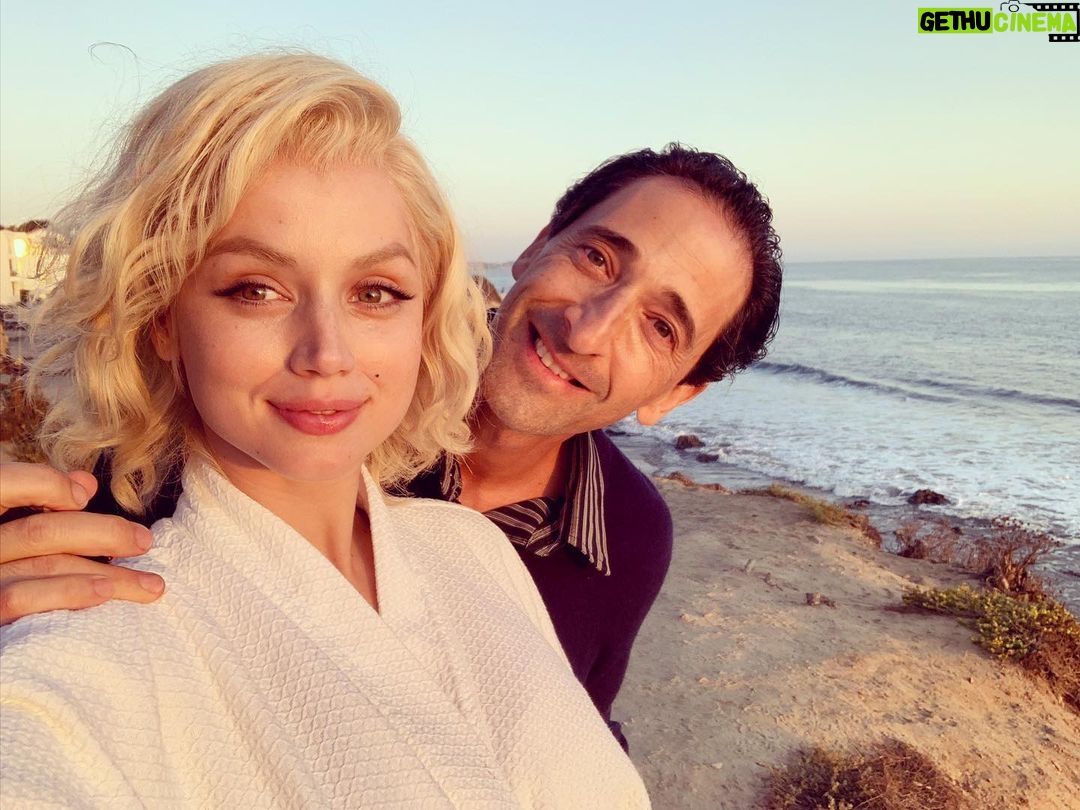 Ana de Armas Instagram - Some of my favorite bts moments during the making of BLONDE. ♥️ Now on @netflix .