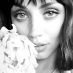 Ana de Armas Instagram - Adiós Mallorca, gracias por todo el amor y la hospitalidad. I had the best time with my @onlynaturaldiamonds fam and our amazing crew! Thank you @jilly314 , Troy, Jordi and my girls, you are my dream team. ♥️🌸