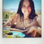 Ana de Armas Instagram - Thank you all so much for the birthday wishes and love! Cheers to another great year. 🎉🌈💕🙏🏻🌸🌹✨🎈 Gracias a todos por los mensajes de cumpleaños y el amor. Un brindis por otro año maravilloso.