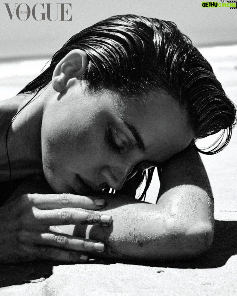 Ana de Armas Instagram - Voguedreaming 💭💫