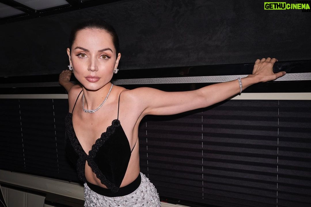Ana de Armas Instagram - Governors Awards, thank you for having me! ✨