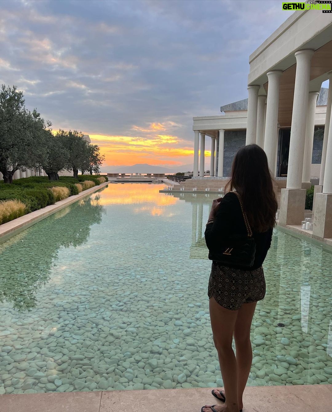 Ana de Armas - 2.9 Million Likes - Bye Greece, you are stunning. ✨ Thanks @louisvuitton for making this experience so wonderful! 🫶🏻 Looking forward to our next adventure.