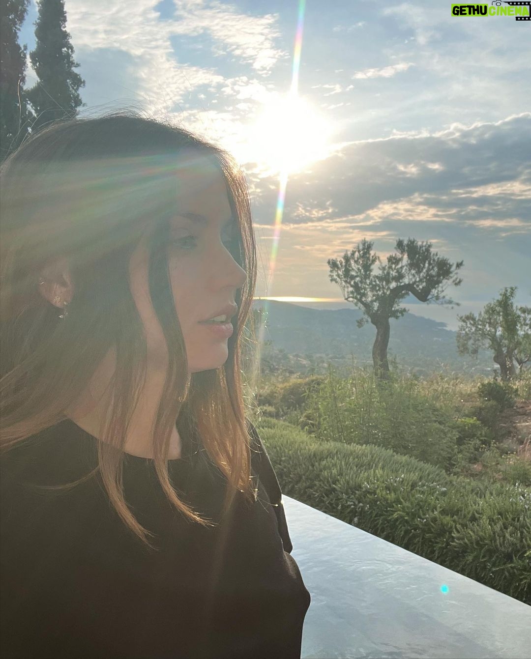 Ana de Armas - 2.9 Million Likes - Bye Greece, you are stunning. ✨ Thanks @louisvuitton for making this experience so wonderful! 🫶🏻 Looking forward to our next adventure.