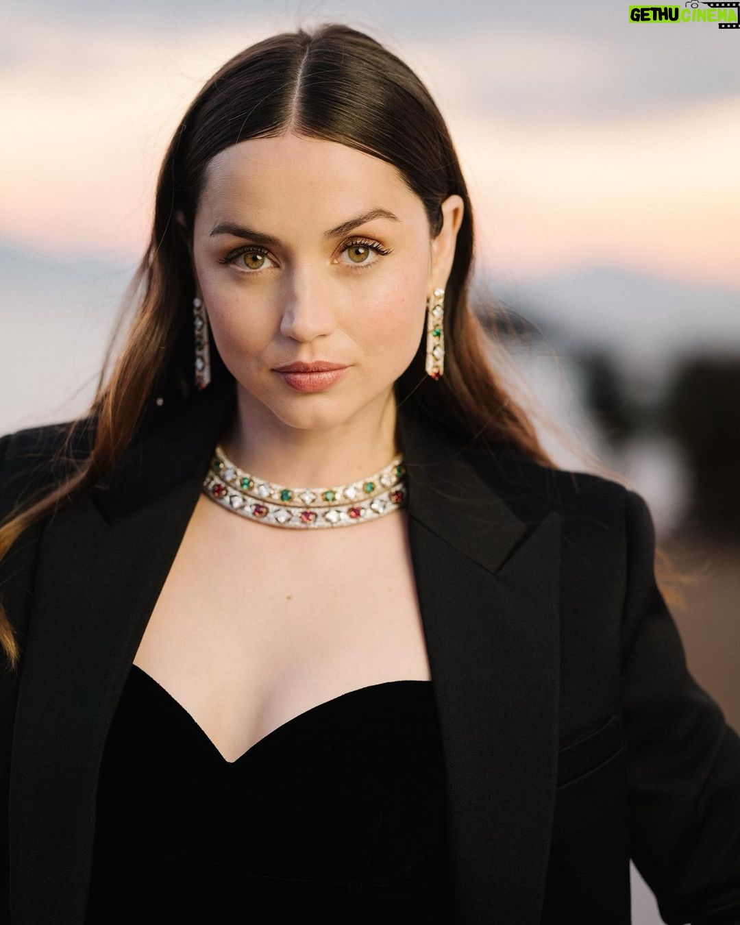 Ana de Armas - 1.7 Million Likes - Last night celebrating @louisvuitton ‘s new high jewelry collection designed by @francescaamfitheatrof