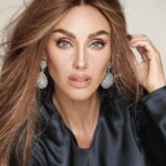 Anahí Instagram - 💕 @latinamagazine1 📷: @urielsantanafoto Prensa: @prensadanna Hair: @alexarizmendyhairstyle Makeup: @delarosamakeup Producción/PR: @burgerrockmedia