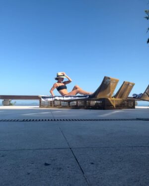 Anahí Instagram - Eu te amo Rio !!! 🇧🇷 Que días maravillosos ! Llegar ahora con mi familia 🥹❤️es un sentimiento tan bonito. Ya no estoy solita y Volví a mi segunda casa ! 💖🙏 Y con mis hermanos ! Juntos ! RBD FOR LIFE !! ⭐️ siguiente parada será ? …. Mi destino. ♾️ São Paulo !!!!