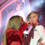 Anahí Instagram - No puedo explicar con palabras lo que sentí al tener a mis tres amores esta noche. ¡Los amoooo! 💕