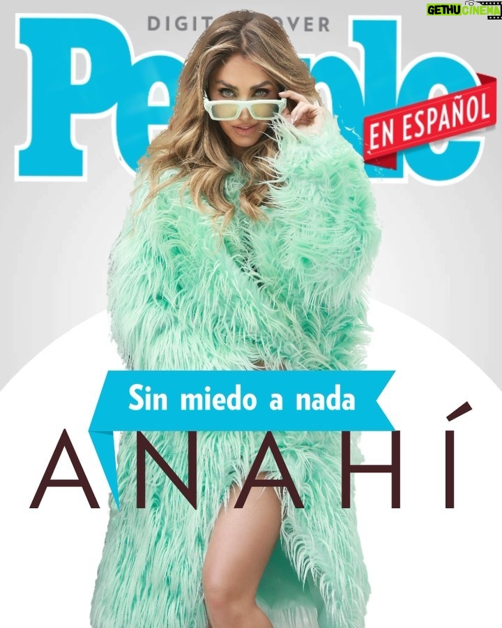 Anahí Instagram - ¡Que portada tan especial! 💕 “Sálvame 2023” Mil gracias @peopleenespanol 🤩 📸 @urielsantanafoto PR: @prensadanna - @prensa_danna Maquillaje: @delarosamakeup Stylist: @aldorendon Directora ejecutiva: @soymariamorales Directora y editora de moda y belleza: @kikarocha_ Directora y editora de fotografía: @marlenni - @peopleenespanolfoto Video de promoción: @theherculeannyc ✍️: @carolejoseph