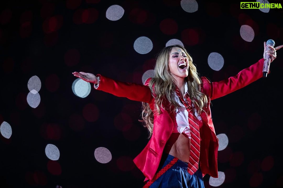 Anahí Instagram - ¡Te amo para siempre RBD! 🥹 ♾️ 💖