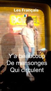 Anas Hassouna Instagram - Je fais une heure de stand-up jeudi 19h30 à l’Abreuvoir ❤️🇫🇷 🎫 dans ma bio
