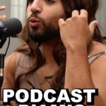 Anas Hassouna Instagram - Les podcasts au Québec part 2 🎙️ #podcast #fyp #montreal #humour #quebec #blague #yesyesyes