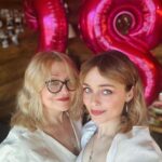 Anastasia Krylova Instagram - Мама, спасибо за жизнь, спасибо за воспитание, за любовь к искусству, спасибо любовь, за заботу! #деньрождения