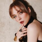 Anastasia Krylova Instagram - @akulovak фото @avdastyle_ стиль @mybeauty_territory мейк #анастасиякрылова
