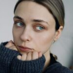 Anastasia Krylova Instagram - Глянула свой инстаграм, по моему скромный инстаграм, по сравнению с молодыми блогерами или публичными людьми. и в кино у меня дублёры… ну что за скромняшка☺️ P.S жду хейтеров Фото @shesterrnina #анастасиякрылова #актриса