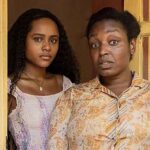 André Gabeh Instagram – Há alguns anos as pessoas diziam que não havia muitos negros fazendo novela ou cinema nacional porque não existiam bons atores negros. As pessoas falavam isso sem o menor constrangimento e na frente de qualquer um. Eu mesmo ouvi essa frase de alguns atores brancos e eles juravam que estavam falando algo inofensivo e inocente.
SEMPRE EXISTIRAM GRANDES ARTISTAS NEGROS. ARTISTAS GENIAIS E GRANDIOSOS. SEMPRE EXISTIRAM. O que não existiam eram oportunidades.
Quem está vendo RENASCER e não está encantado com DUDA SANTOS (Santinha) e BELIZE POMBAL (Quitéria) está vendo Renascer errado.
Maravilhosas. Só no olhar.
.