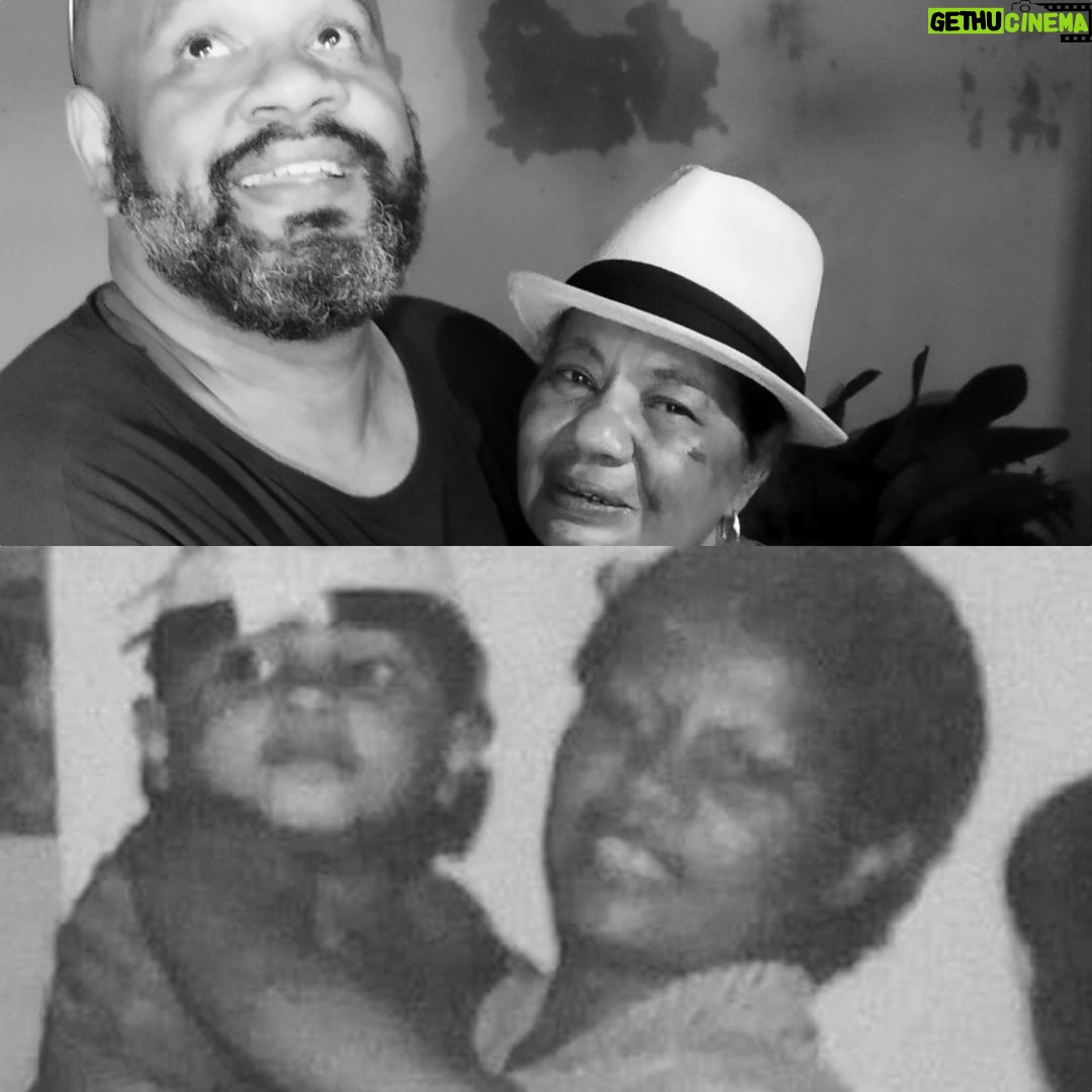 André Gabeh - 2.4K Likes - Há 48 anos eu sou perdidamente apaixonado por ela. Minha segunda mãe.
Tia Etty.
Hoje é aniversário dela e ela veio aqui beber cervejas aqui em casa.
Cerveja, churrasco, lágrimas, risos e dancinhas constrangedoras.
#artistasuburbanoreflexivo