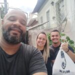 André Gabeh Instagram - ( fui editar a privacidade do Facebook e apaguei o POST aqui e lá.) Kkkkkk De novo Esse ano eu estava bem desanimado no dia das mães. Bem desanimado mesmo (não é nada de grana, tá?). Aí o @vlad_do_foto indicou esse Blogueirinho sem condições que vos fala para os maravilhosos do @kitxurraspracaseca e eu morfei em gloria! Tô aqui pra retribuir o carinho e para dizer que recomendo de verdade. Tudo de primeira qualidade, mas eu fiquei 🥰 por uma coisa que não conhecia e que veio no kit: COPA LOMBO, uma carne de porco deliciosa. E eles ainda mandam o carvão e o acendedor. Sabe quem fez o churrasco? Eu! Não é publi paga, é agradecimento. Sigam, peçam. Depois me falem. Até o sal grosso eles mandam, cara! Bom demais. #barbecue #churrasco #blogueirinhosemcondições
