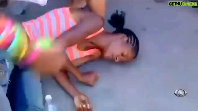 André Gabeh - 1.7K Likes - Fiquei sabendo que muita gente não conhecia o babado do PATATI PATATÁ da SHOPEE.
Pena que não consigo postar o vídeo todo.
Não posso rir porque uma vez fui rir desse vídeo e um moço disse que eu estava debochando de pobres. Pasmo fiquei porque sou de marré marré, né gente? Desejo sucesso.