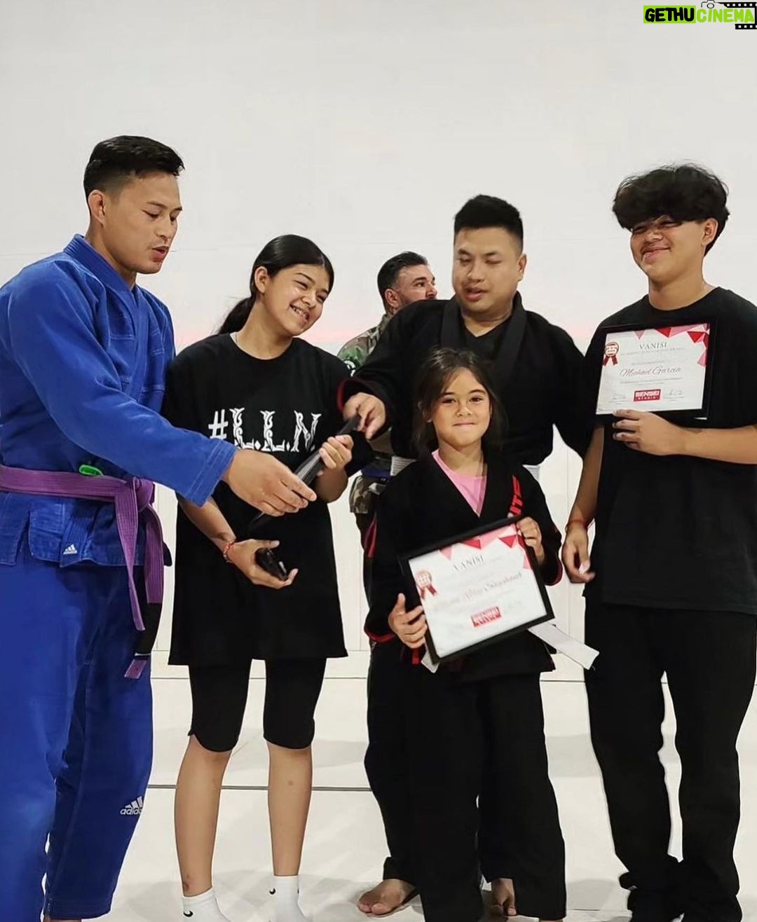Andre Soukhamthath Instagram - I got to be apart of something special last night. Not only did I get to train with my cousin, but I got to be apart of a good cause in honour of someone who seemed really special to the community (RIP Neff). I want to say Iβm really proud and admire my cousin and his wife. He recently lost his sister in-law in April and she left behind 3 children. Him and his wife took them in as their own and are planning to be their guardians. I witnessed all 3 kids receive a scholarship to train at @senseistudioheadquarters as long as they maintained a B+ average in school. The power of #MartialArts is strong πͺπ½. It changed my life and kept me busy when I was mourning, and Iβm hoping it does the same for their whole family ππ½β€οΈ #BJJ #Deeppost #teamsoukhamthath Modesto, California