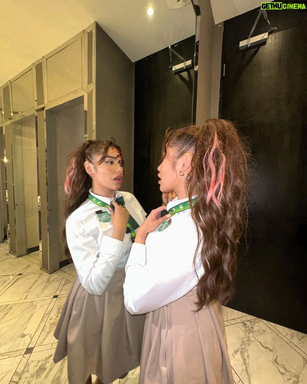 Andrea Brillantes Instagram - From bullying, mental health, and poverty to harassment, grooming, and abuse of different kinds, use of substance and more. I am incredibly proud and honored to be a part of this show that fearlessly tackles sensitive topics and raises awareness for all of us. When I was first approached about this show, they mentioned that it would be the first of its kind. I didn’t feel any fear whatsoever; instead, I felt an overwhelming sense of passion and excitement to be a part of it. I want to express my gratitude to everyone who watched Senior High, those who created theories and content, the Facebook groups, and all the supporters who cheered on each cast member during their moments in the spotlight. Thank you to everyone who loved this show. It is my hope that you have learned a great deal, and that we were successful in conveying the message we intended with this production. Of course, I would also like to extend my thanks to Dreamscape and ABS-CBN for entrusting me with such a significant role. To Sky and Luna, I am truly grateful for the invaluable lessons I have learned from both of you. The process of bringing these twin characters to life was a journey, and I will always hold a deep affection for them. No goodbyes, just a temporary farewell! Until we meet again. That’s the Northford way! ( SENIOR HIGH LAST TAPING DAY VLOG LINK IN BIO )
