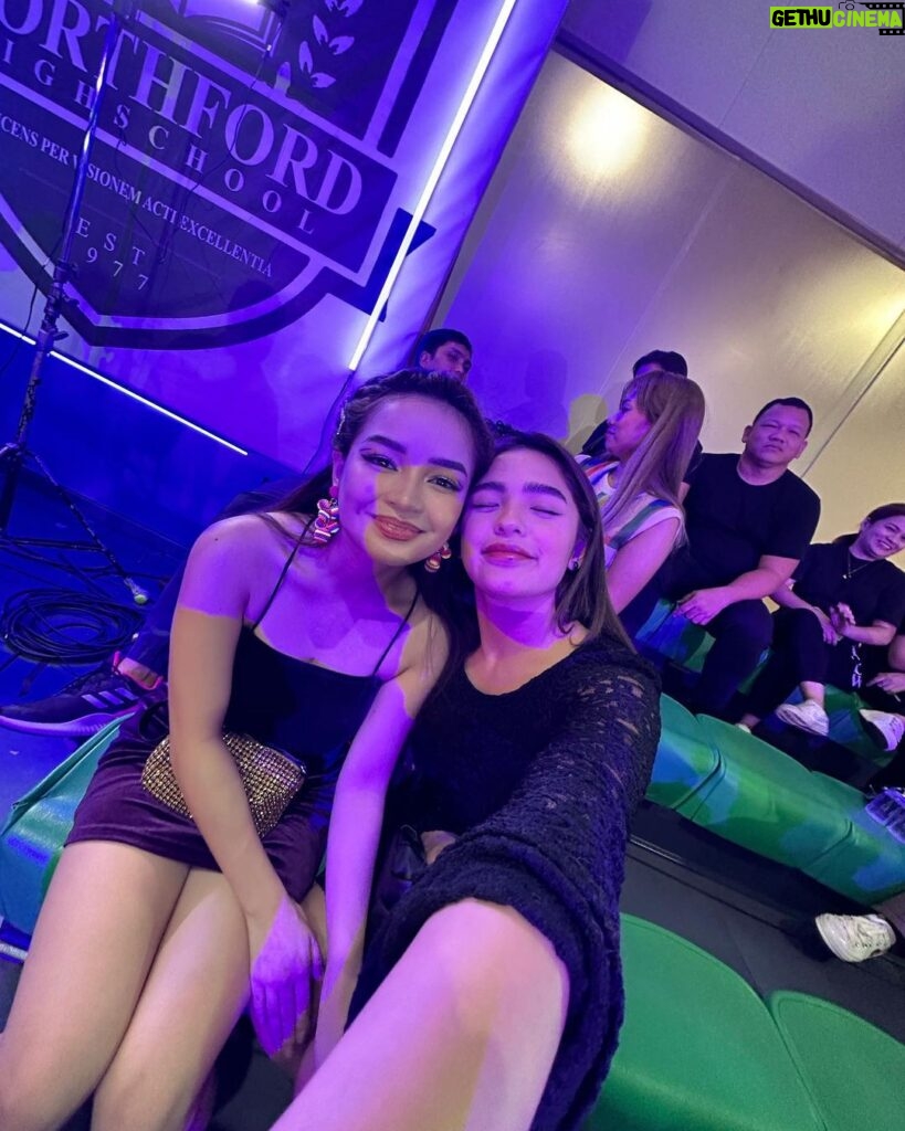 Andrea Brillantes Instagram - From bullying, mental health, and poverty to harassment, grooming, and abuse of different kinds, use of substance and more. I am incredibly proud and honored to be a part of this show that fearlessly tackles sensitive topics and raises awareness for all of us. When I was first approached about this show, they mentioned that it would be the first of its kind. I didn’t feel any fear whatsoever; instead, I felt an overwhelming sense of passion and excitement to be a part of it. I want to express my gratitude to everyone who watched Senior High, those who created theories and content, the Facebook groups, and all the supporters who cheered on each cast member during their moments in the spotlight. Thank you to everyone who loved this show. It is my hope that you have learned a great deal, and that we were successful in conveying the message we intended with this production. Of course, I would also like to extend my thanks to Dreamscape and ABS-CBN for entrusting me with such a significant role. To Sky and Luna, I am truly grateful for the invaluable lessons I have learned from both of you. The process of bringing these twin characters to life was a journey, and I will always hold a deep affection for them. No goodbyes, just a temporary farewell! Until we meet again. That’s the Northford way! ( SENIOR HIGH LAST TAPING DAY VLOG LINK IN BIO )