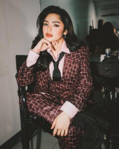 Andrea Brillantes Instagram - #ABSCBNChristmasSpecial2023 #ForeverGratefulChristmasSpecial 💚❤️💙✨