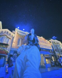 Andrea Brillantes Instagram - First business trip with the team! 🥰 Of course, we cannot miss out on going to Disneyland! 🤍 HongKong,DisneyLand