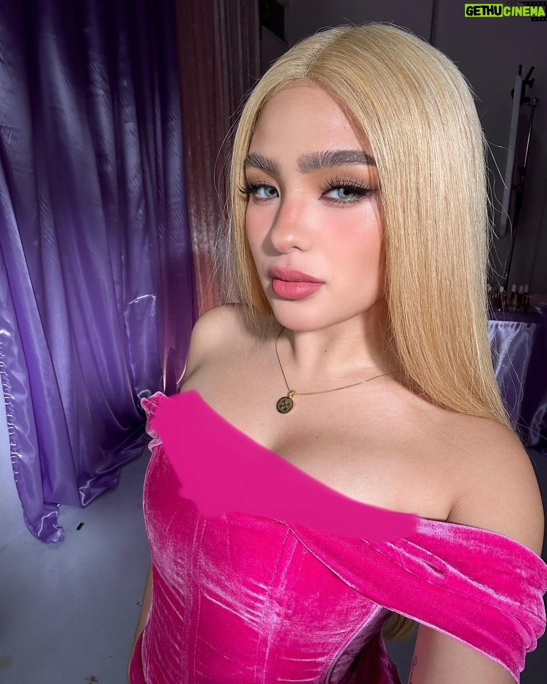 Andrea Brillantes Instagram - The last 24hrs have been craZzzy wild (in a good way π) for @luckybeautyinc!!! Thank you for all of your support i really feel lucky π π€ Our discounts will only be available until tomorrow kaya check out na!!!!!! π€£ποΈπ #LuckyBeauty #LuckyGirlFantasy #LuckyBeautyCharms